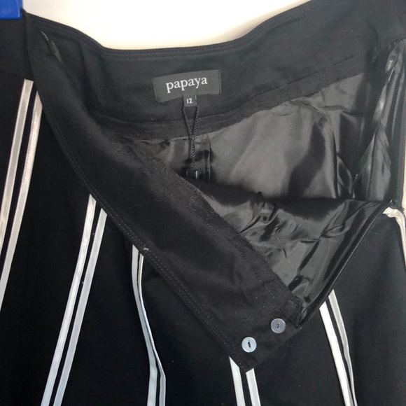 Black & white Stipe Skirt - Picture 2 of 6